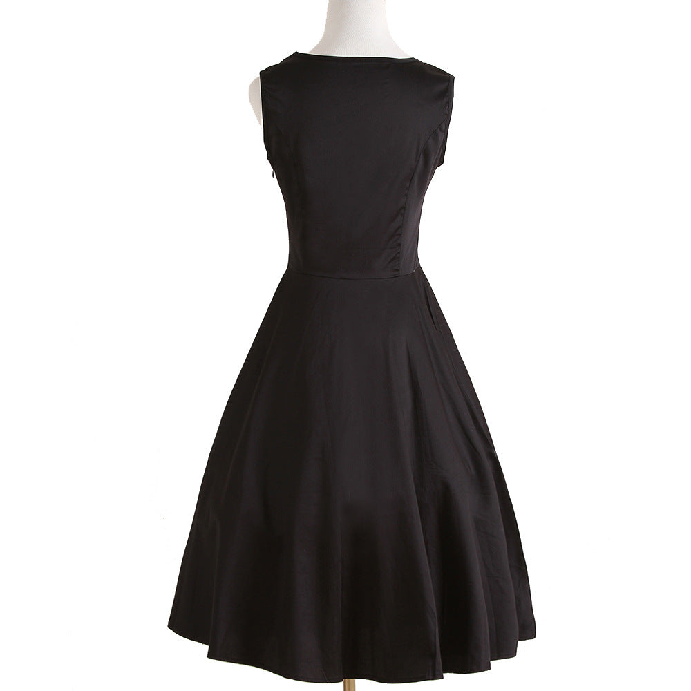 Must - Have! Audrey Hepburn - style High - waisted Flared Vintage Dress in Black Satin