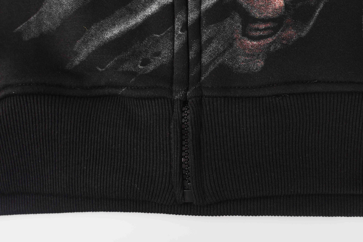 Unisex Streetwear Punk Gothic Skull Zip-Up Hoodie – Dark Themed Graphic with Bold Edgy Design, Perfect for Goth Fans & Bold Outfits