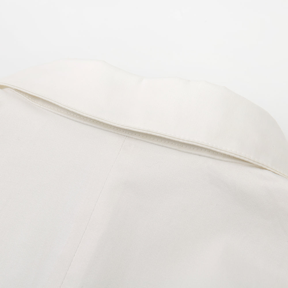 Summer Essential: Cottonn Short - Sleeved Collared Shirts with V - Neck - Effortlessly Chic & Comfort - Forward