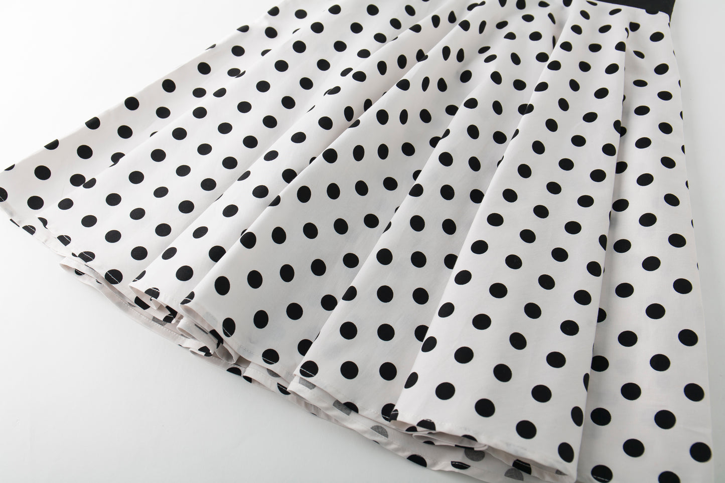 Women's Vintage Polka Dot V - Neck Cap Sleeve A - Line Swing Dress with Black Belt for Cocktail Party Evening Event