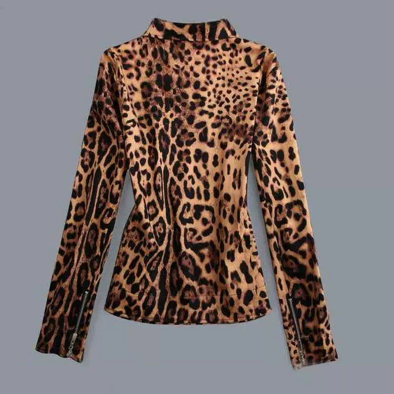 Stylish Women's Plus Size Leopard Zip-Up Jacket – Short, Figure-Flattering, Multi-Zipper Details & Eye-Catching Print – Ideal for Casual & Party Looks, Making a Bold Statement